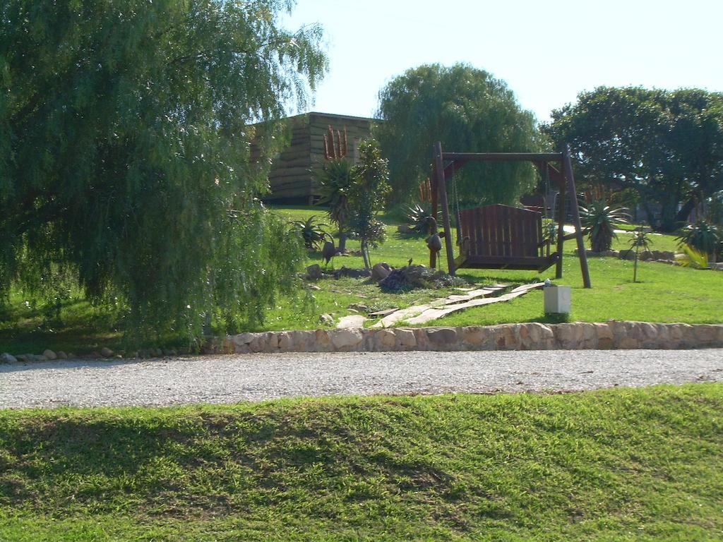The Hexagon Wildlife Conservation Hotel Uitenhage Buitenkant foto