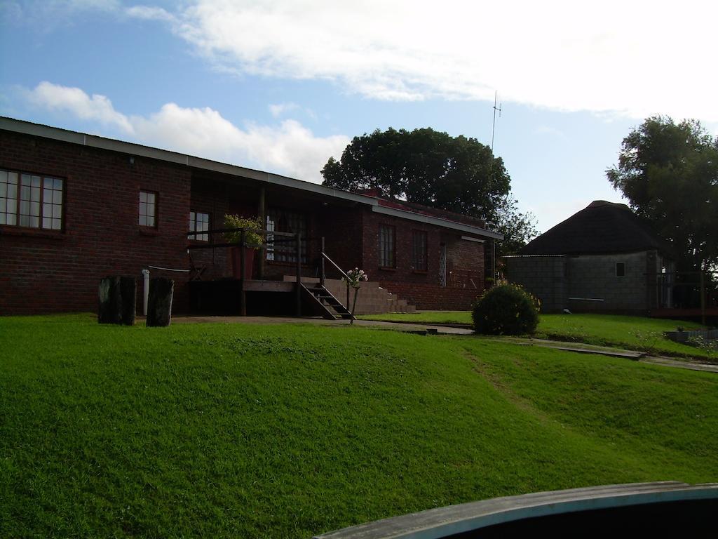 The Hexagon Wildlife Conservation Hotel Uitenhage Buitenkant foto